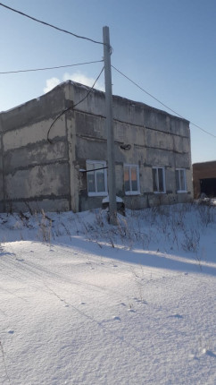 Нежилое помещение, площадью 564 кв.м., кадастровый номер: 54:19:164801:435. Нежилое помещение, площадью 68,4 кв.м., кадастровый номер: 54:19:164801:436. Новосибирская область, Новосибирский район, поселок Двуречье, улица Пархоменко, 30.